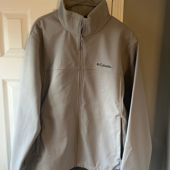 COLUMBIA Men's XL Gray Full-Zip Soft
Shell Jacket - Picture 3 of 8
